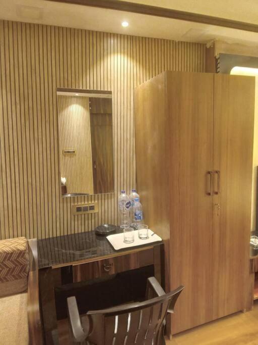 Ostro Inn Studio Apartment Calcutta Extérieur photo