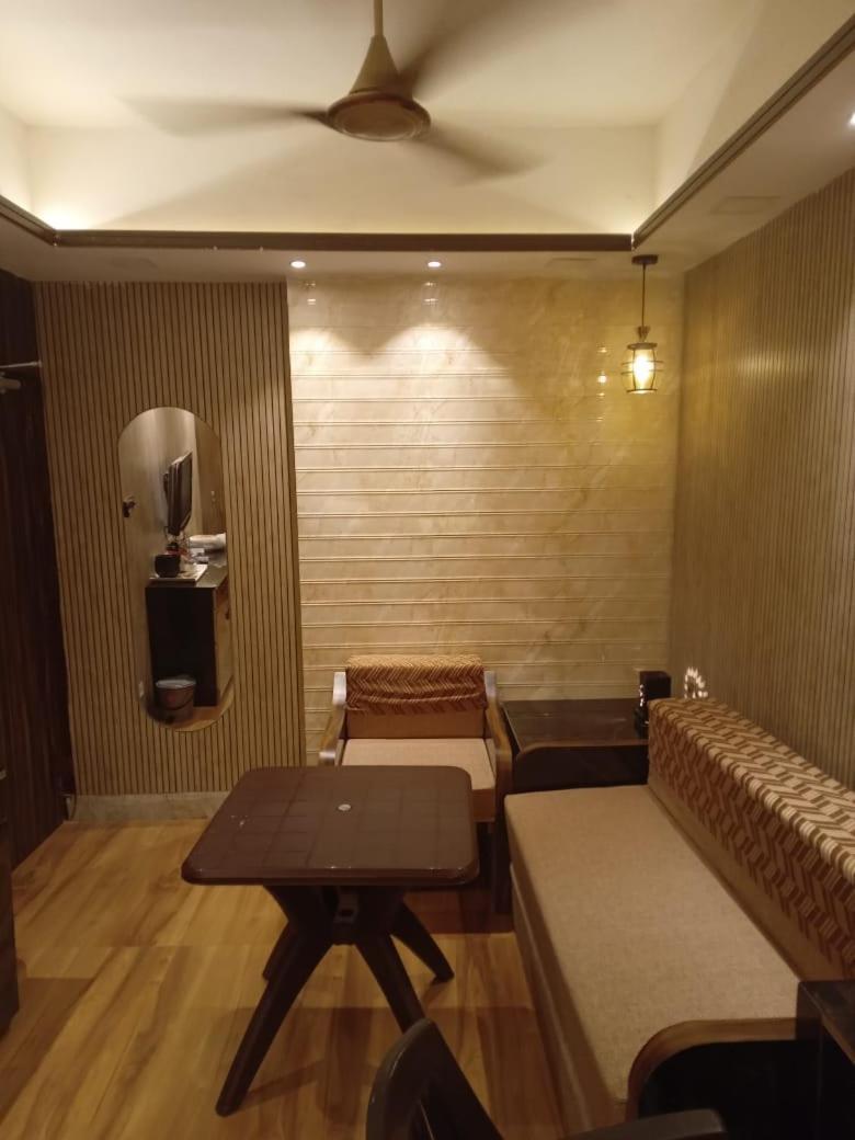 Ostro Inn Studio Apartment Calcutta Extérieur photo